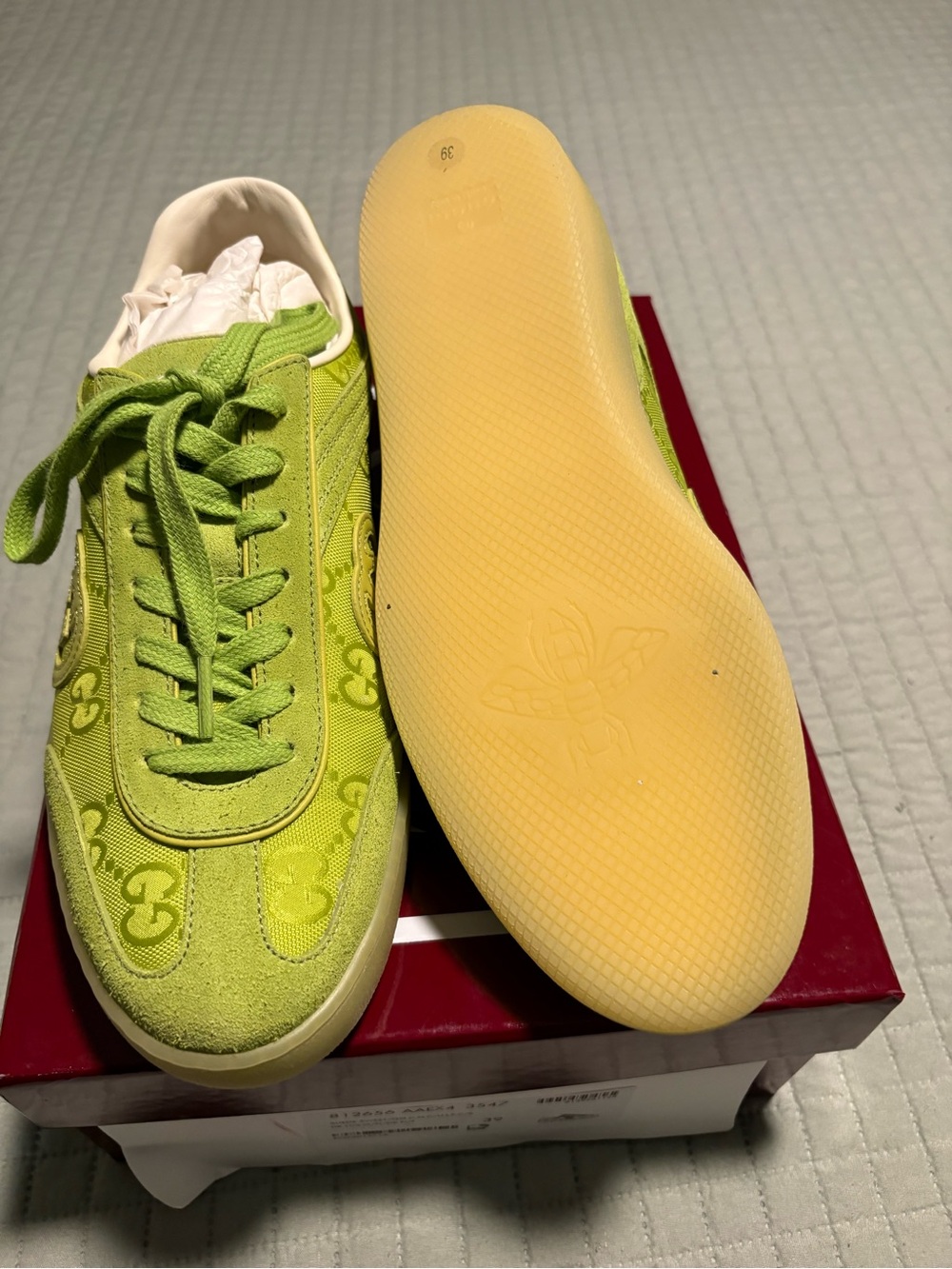 Gucci Neon Green Low-Top Sneakers. 100% Authentic - Picture 5 of 7